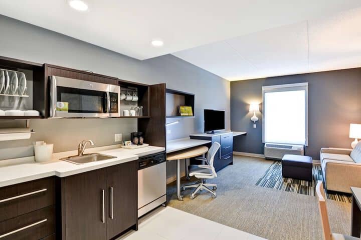 Room 19 of 39